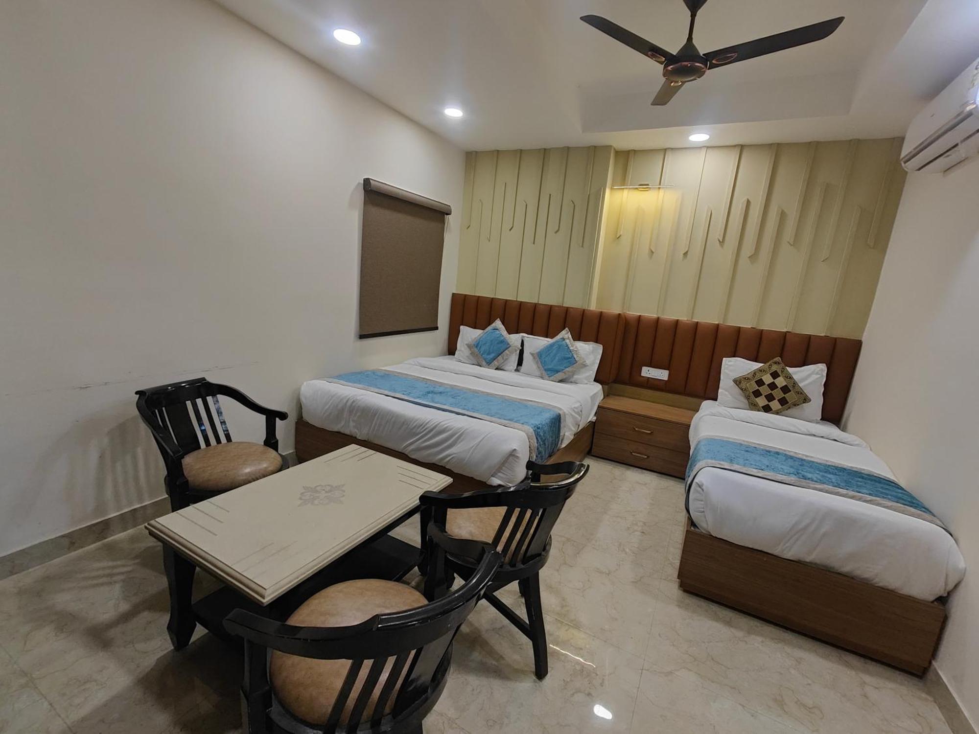 Nova Near Delhi Airport 4* New Delhi